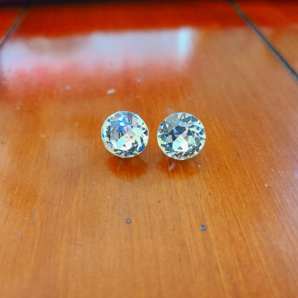 💜2 for 20$ Vintage White Colored Rhinestone Crystal Earrings